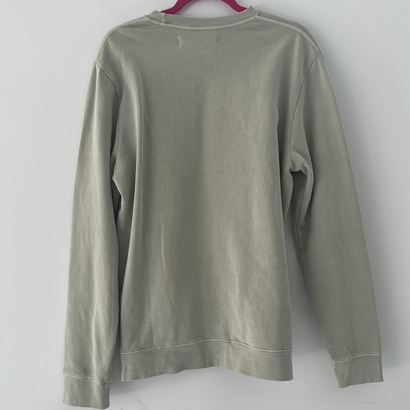 Crewneck 💚🤍 - Picture 5 of 5